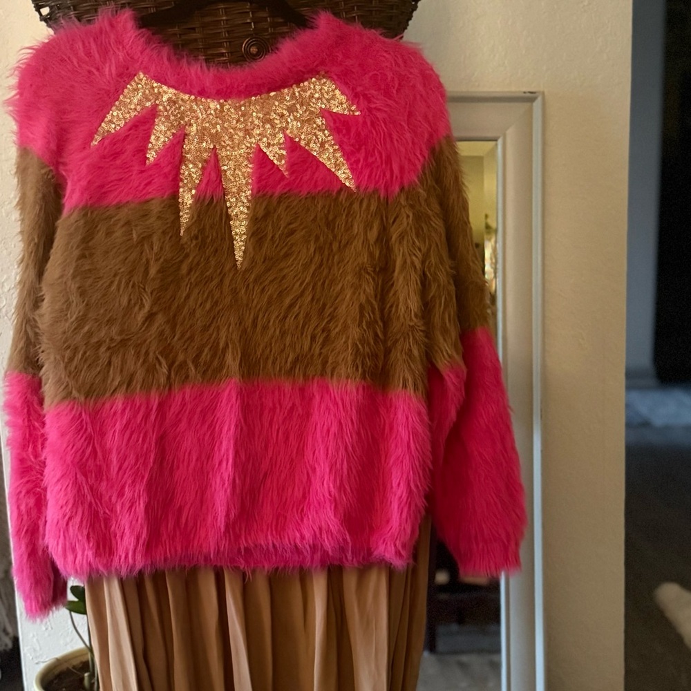✨ Fuzzy Fire Cynthia Rowley Sweater – Statement Vintage Energy ✨